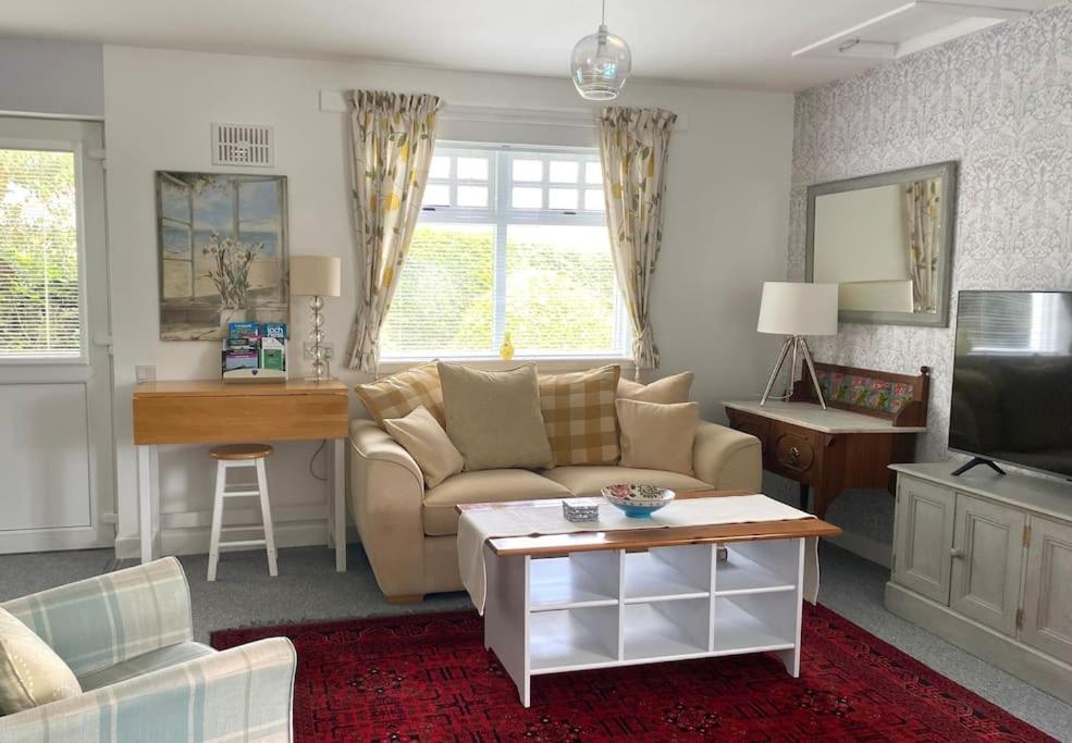 Glenburn, Private Studio Accommodation In Fochabers Esterno foto