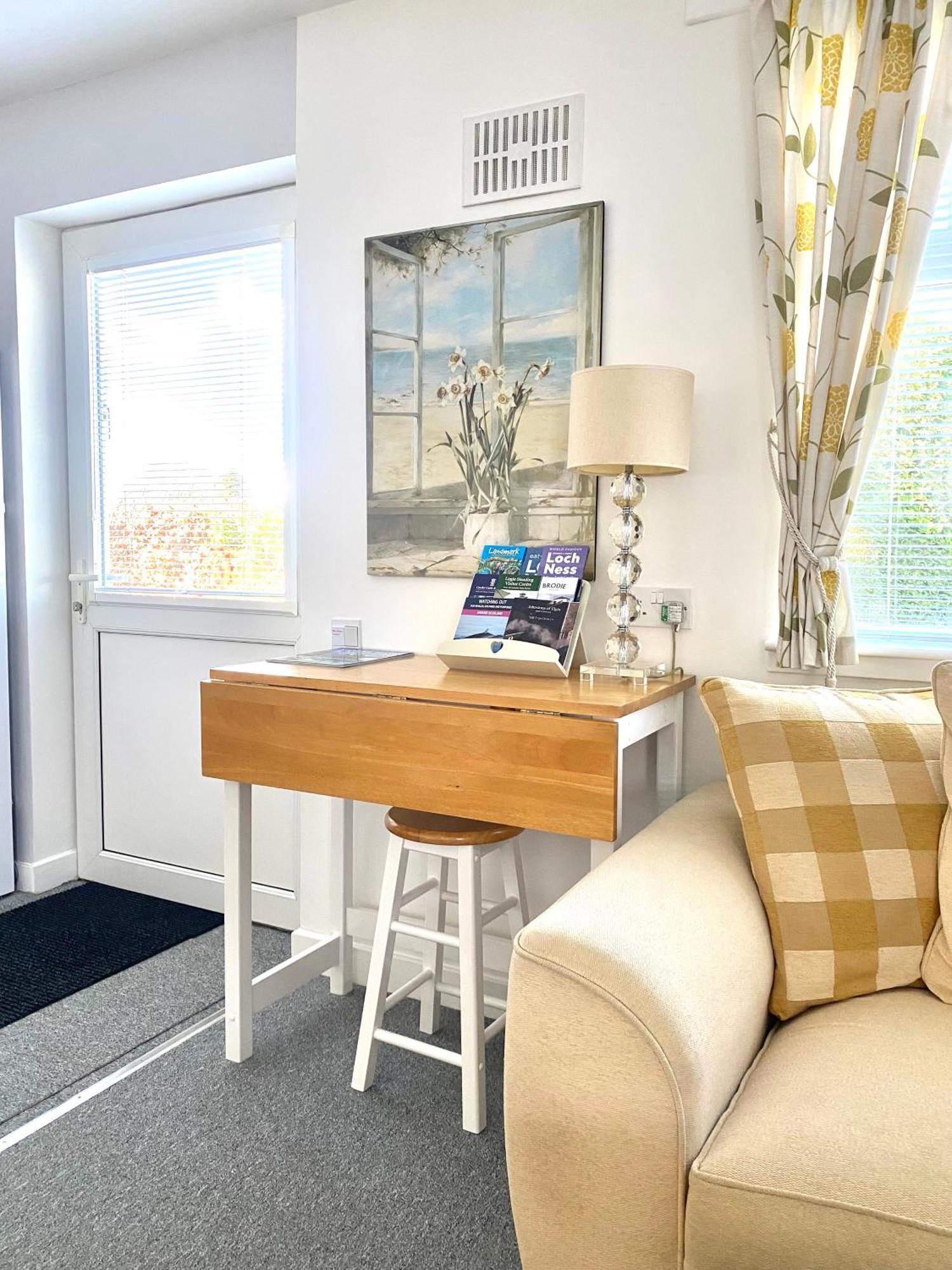 Glenburn, Private Studio Accommodation In Fochabers Esterno foto